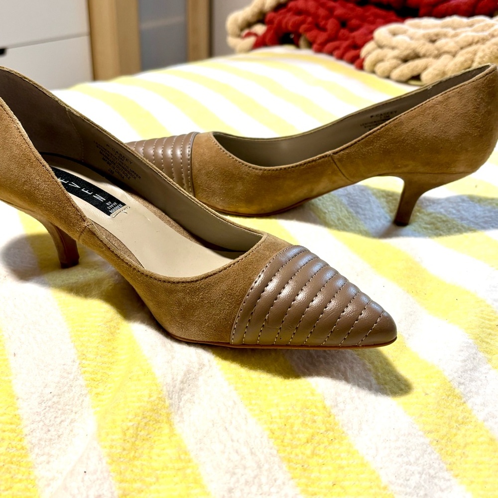 Steven by Steve Madden Caseey Kitten Heels, light brown suede, 7.5, EUC
